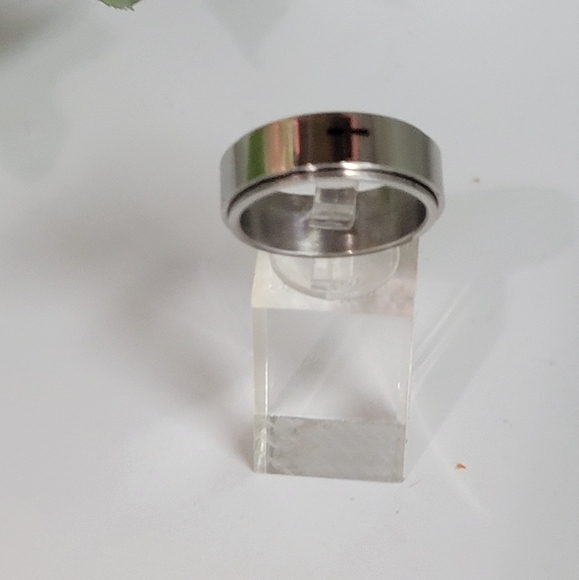 For Liz. Do Not Purchase. Stainless steel spinner fidget ring with cross mens ✝️ - Picture 2 of 4
